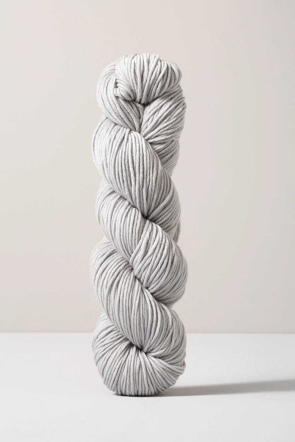 Urth Yarns 16 Micron Worsted Weight 100% SW Ultrafine Merino